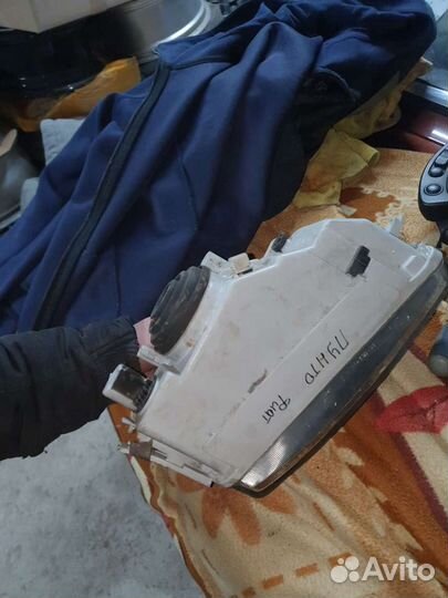 Фара на фиат пунто 1998г