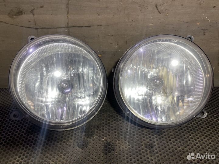 Фара Jeep Liberty KJ Либерти Правая Левая