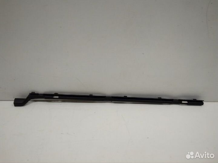 Кронштейн порога правый Mercedes-Benz Gla X156