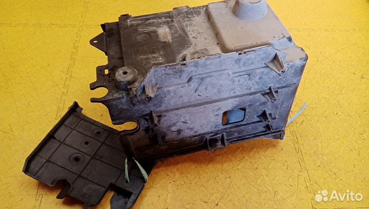 Крепление акб (корпус, крышка, подставка) 3 (BK)