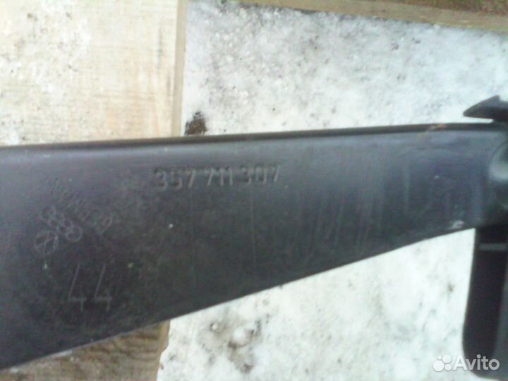 Ручник рычаг тормоза Passat B3