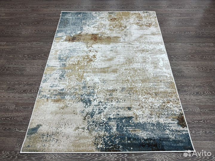 Ковер новый 1.6х2.2 современный