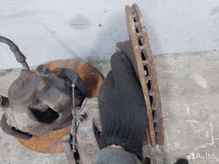 Супорта передние бмв е46 2.0