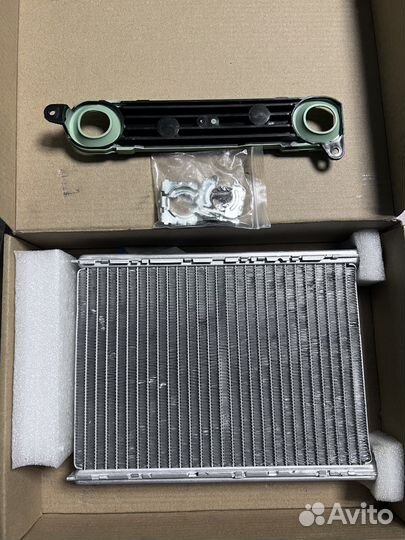 Радиатор отопителя Renault Megan 3 Fluence