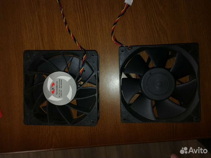 Куллер вентилятор асика Whatsminer M20s M21s M31s