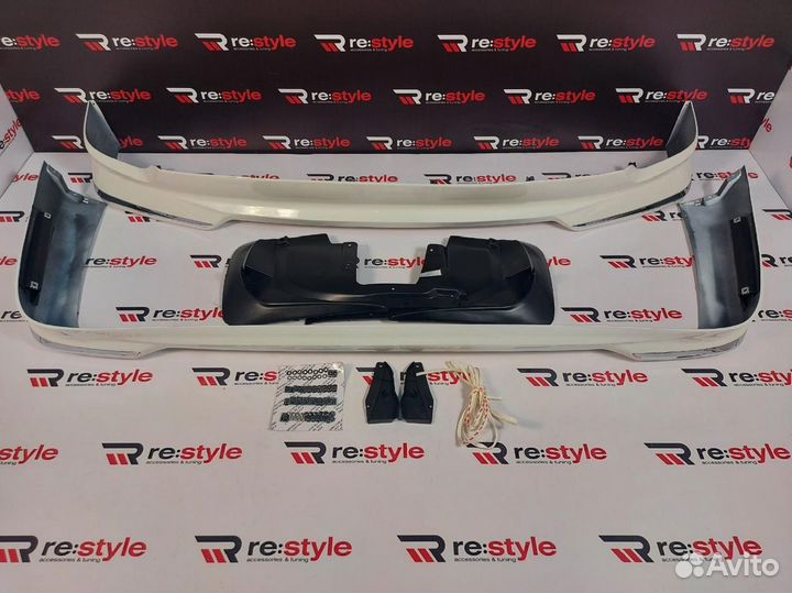 Обвес Toyota Land Cruiser 200 2012-2015 R1784