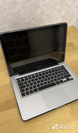 MacBook Pro 13, 128 гб, Core i5, RAM 8 гб