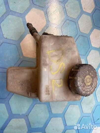 Бачок главного тормозного цилиндра 93179179