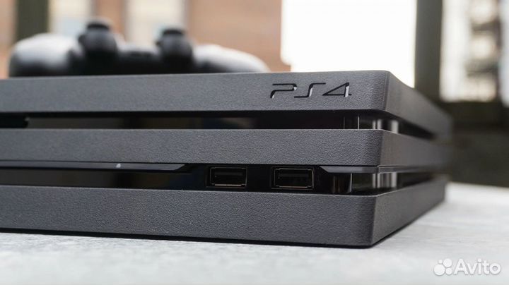 Sony PS4 pro 1tb