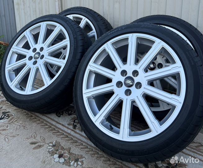 R20 Arivo Ultra ARZ5 245/45, PCD 5x108 DIA 63.4