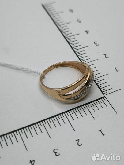 Золотое кольцо с фианитом 19р