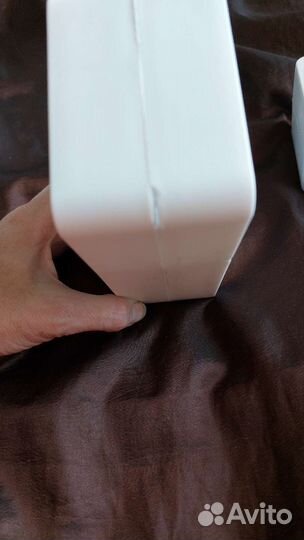 Диспенсер для зубной пасты новый