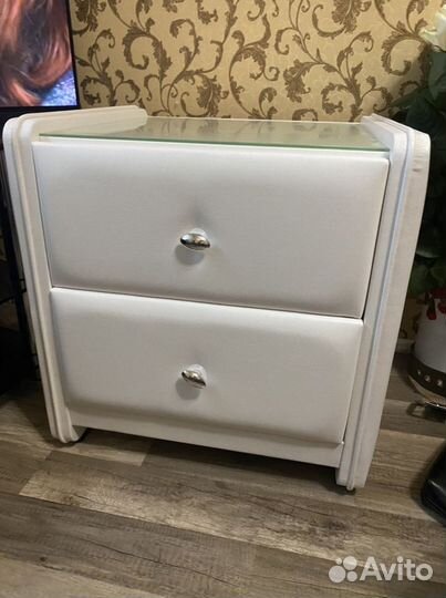 Тумба прикроватная белая 2 шт