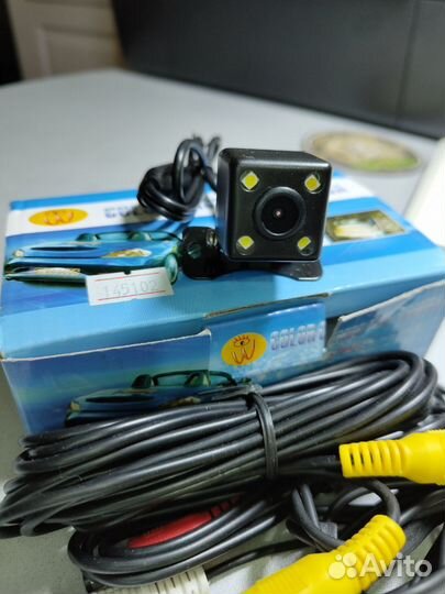 Универсальная камера переднего и заднего вида авто