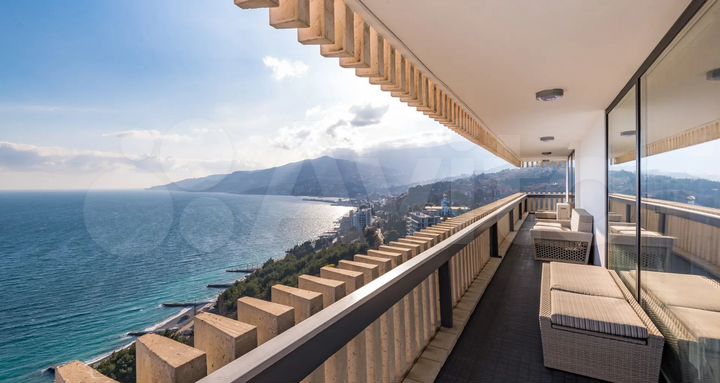 3-к. квартира, 79 м², 5/7 эт.