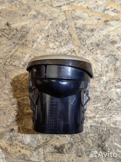 Дефлектор Воздуховод Мерседес GLK 204 A2048307854