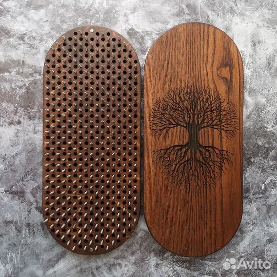 Доска садху с медными гвоздями