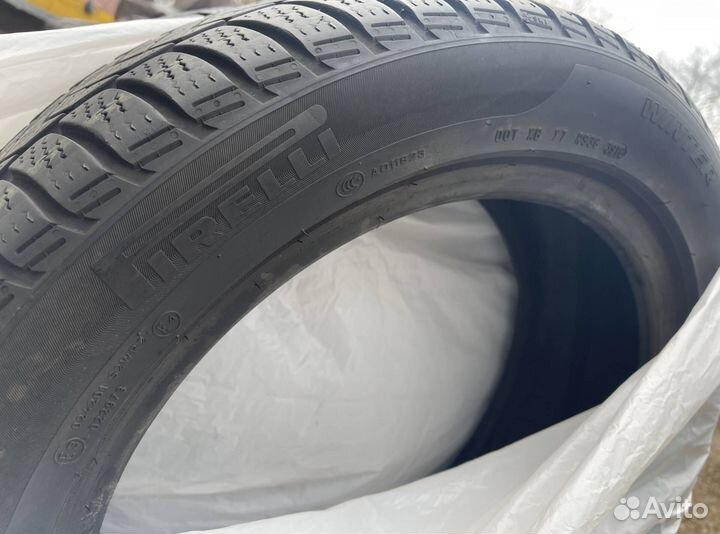 Pirelli Winter Sottozero 3 225/60 R17