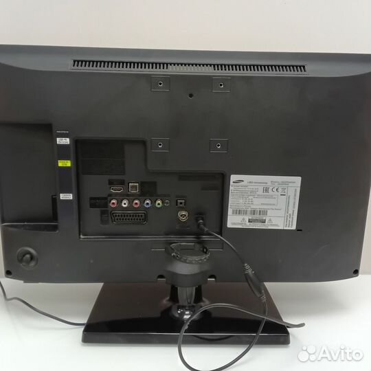 Телевизор Samsung UE22H5000ak