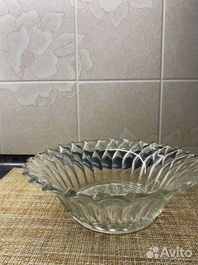 Посуда хрустальная ваза