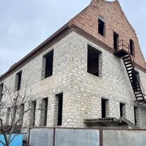 Недостроен: Дом 300 м² на участке 13 сот., Слободзея