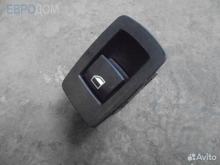 Кнопка стеклоподъемника BMW F30 s1048323