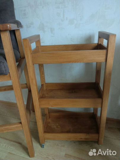 Этажерка мобильная