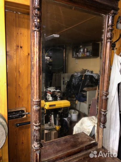 Зеркала. Антикварные