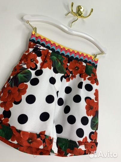 Костюмы с шортами для девочки