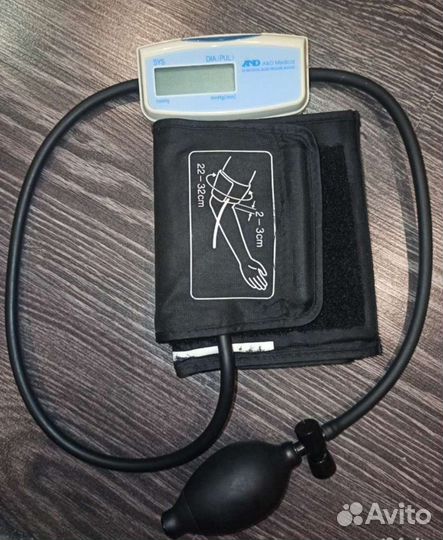Тонометр полуавтомат AND UA-604