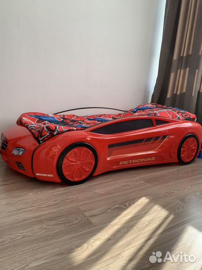 Детская кроватка машинка с матрасом