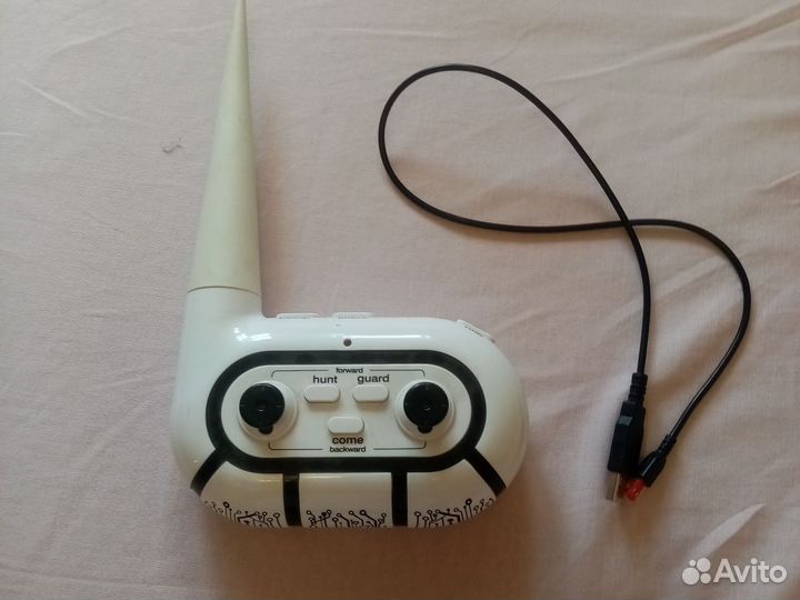 Робот динозавр