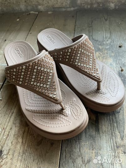 Шлепанцы crocs