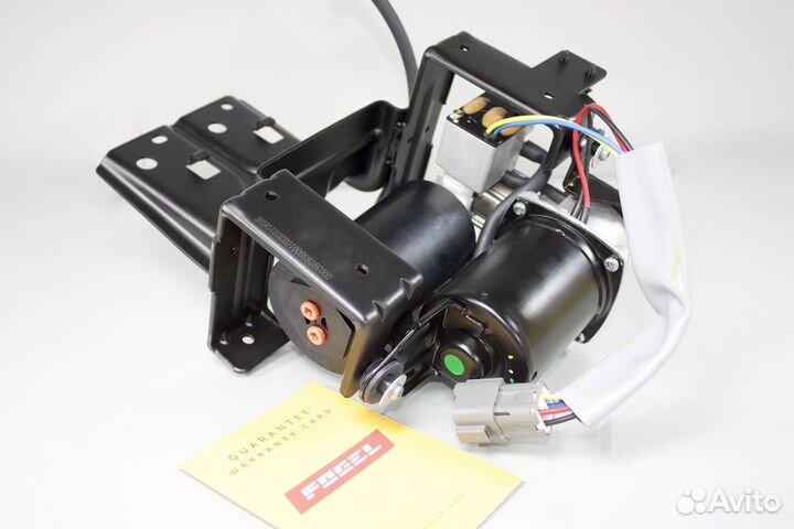 Компрессор пневмоподвески Инфинити QX56 QX80 Новый