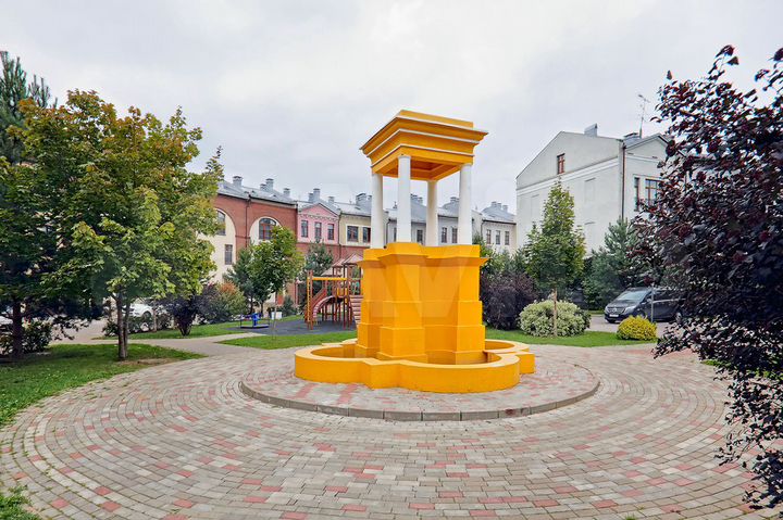 Таунхаус 270 м² на участке 1,5 сот.