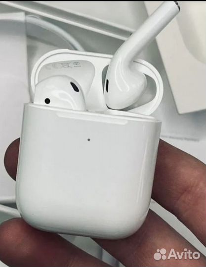 Беспроводные наушники AirPods 2 lux + чехол