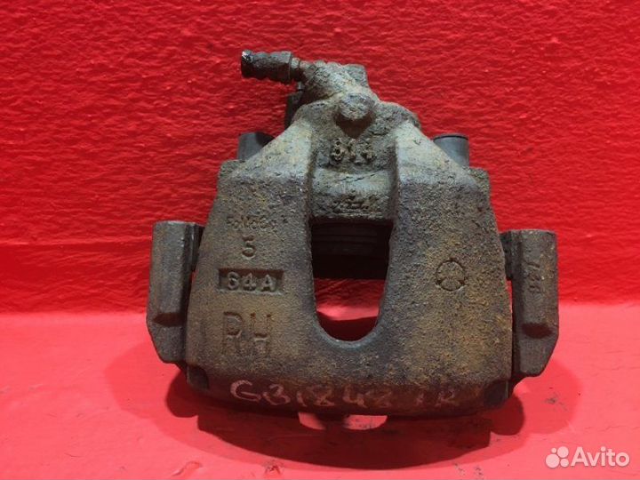 Суппорт передний правый Mazda 3 BK Z6 VE 1.6L 1598