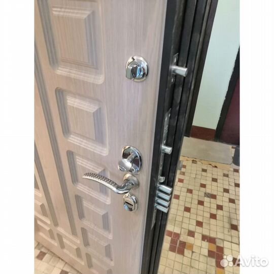 Дверь входная металлическая Йошкар Беленый дуб