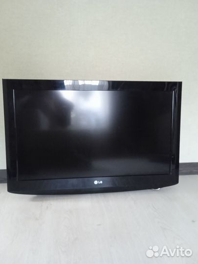 Телевизор LG 32LH200H