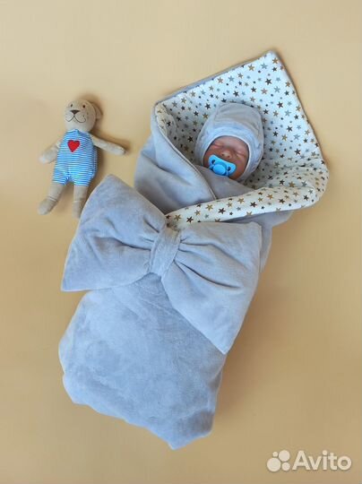 Новый комплект на выписку для новорожденных
