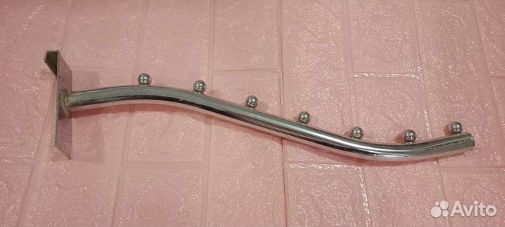 Кронштейн для плечиков