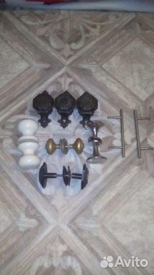 Мебельные и дверные ручки