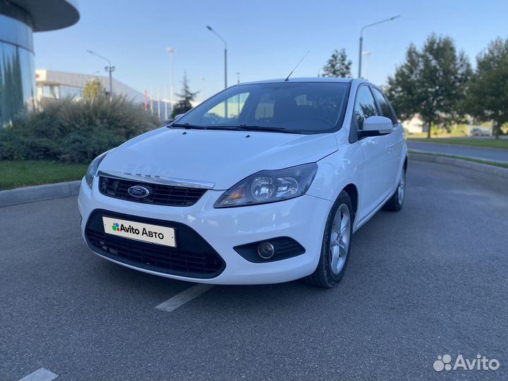 Ford Focus 1.6 AT, 2010, 127 000 км