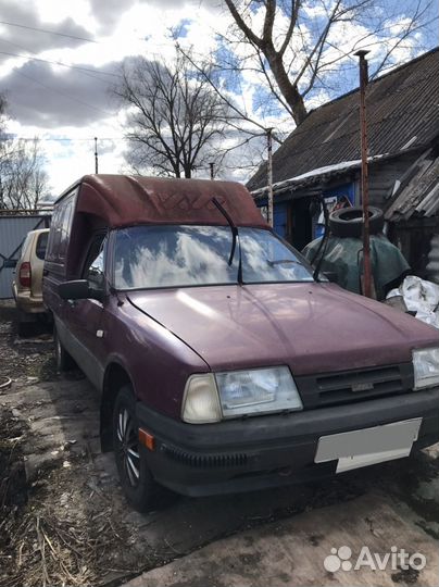 ИЖ 2717 1.6 МТ, 2002, 200 000 км