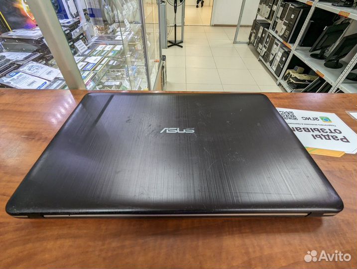 Ноутбук Asus X540Y