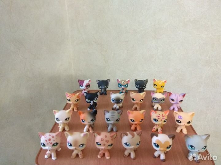 Стоячки LPS 23 шт. Кошки лпс