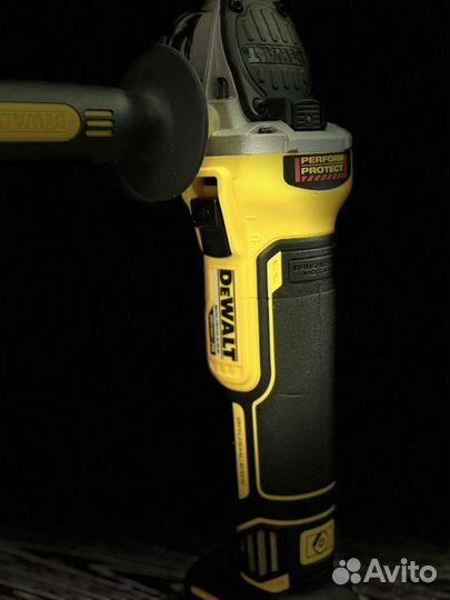 Болгарка DeWalt DCG405 азия