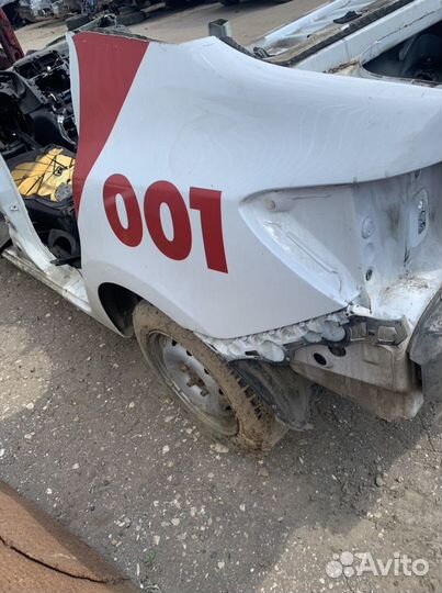 Заднее левое крыло четверть Logan 2 Логан 2 2019