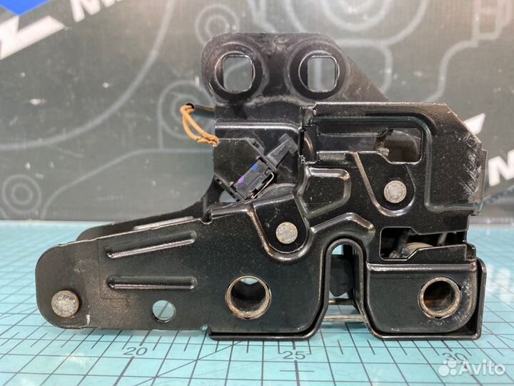 Замок капота Audi A6 C6 BDW 2005