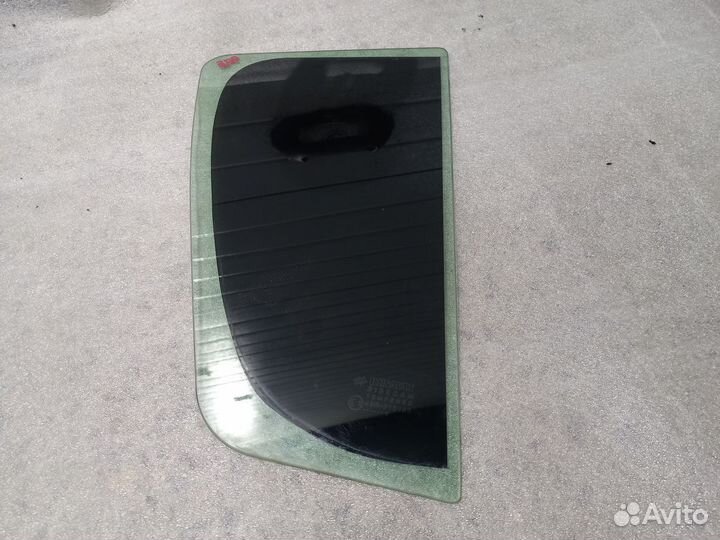 Форточка задняя правая Sandero 2 (2019г)